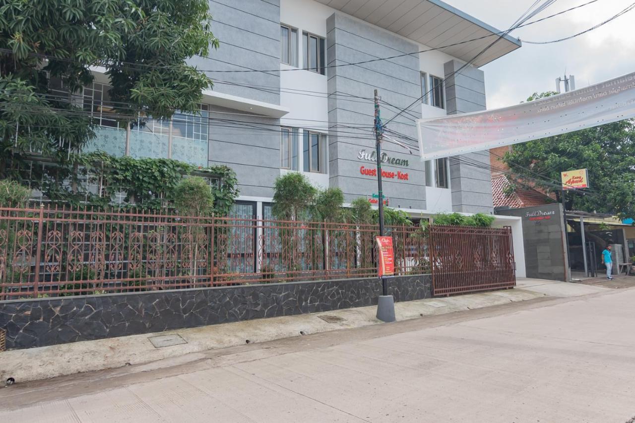 Reddoorz Plus @ Cirebon City Center Exterior foto
