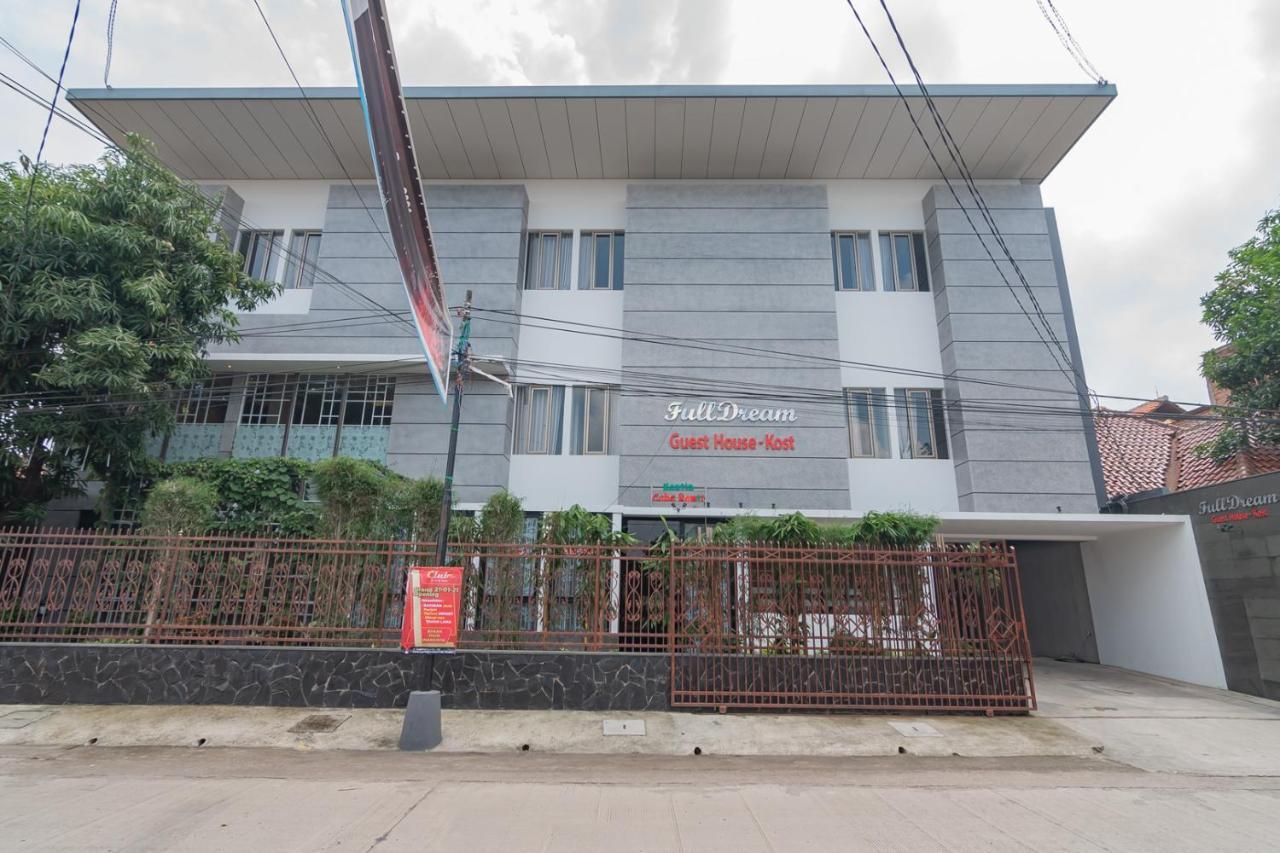 Reddoorz Plus @ Cirebon City Center Exterior foto